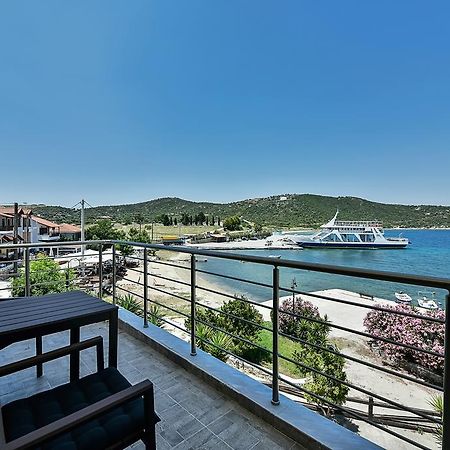 Pension Limani Ammouliani Exterior photo